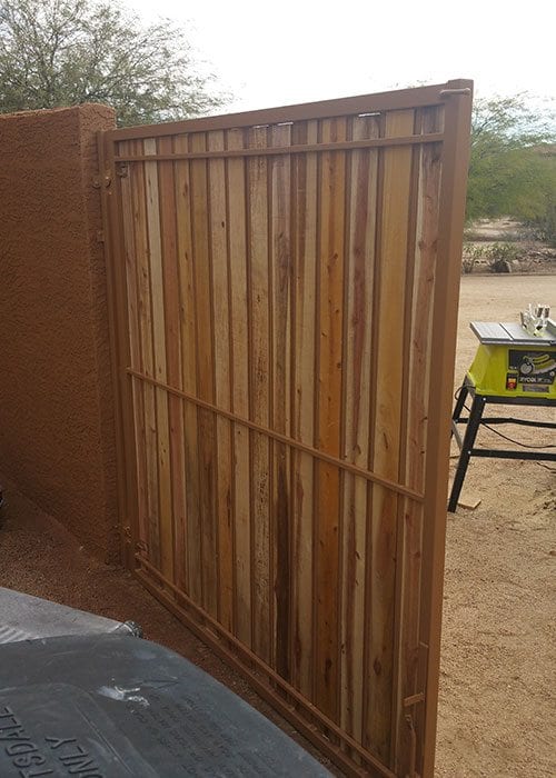 Fence & Gate Painting in Southeast Texas